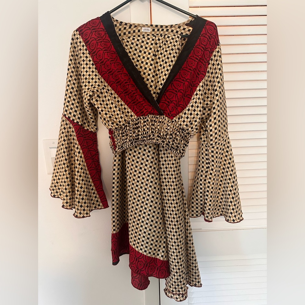 100% Indian Silk Red and Black Patterned Set